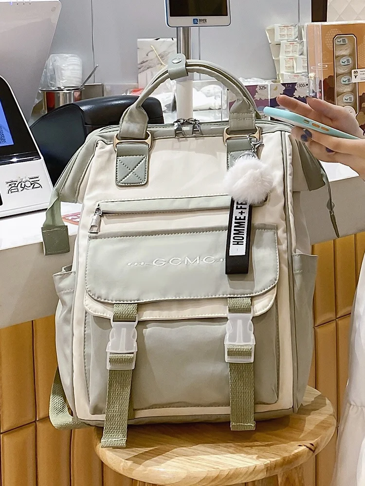 修学旅行用リュックはどれがおすすめ？高校生の持ち物を減らすための「機能とファッション」のバランスを取る方法