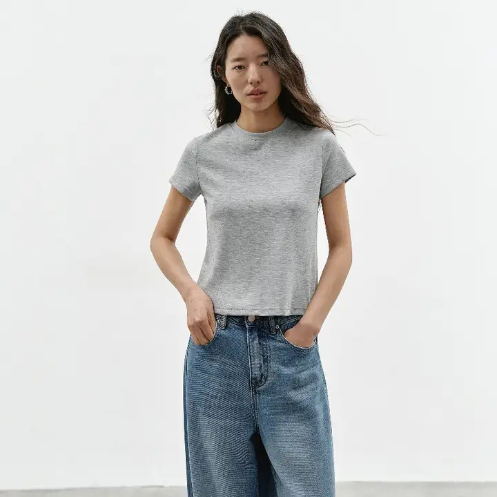 半袖Tシャツ レディース クルーネック シンプル 着痩せ 着回し トップス 「EIGHTHMONTH」