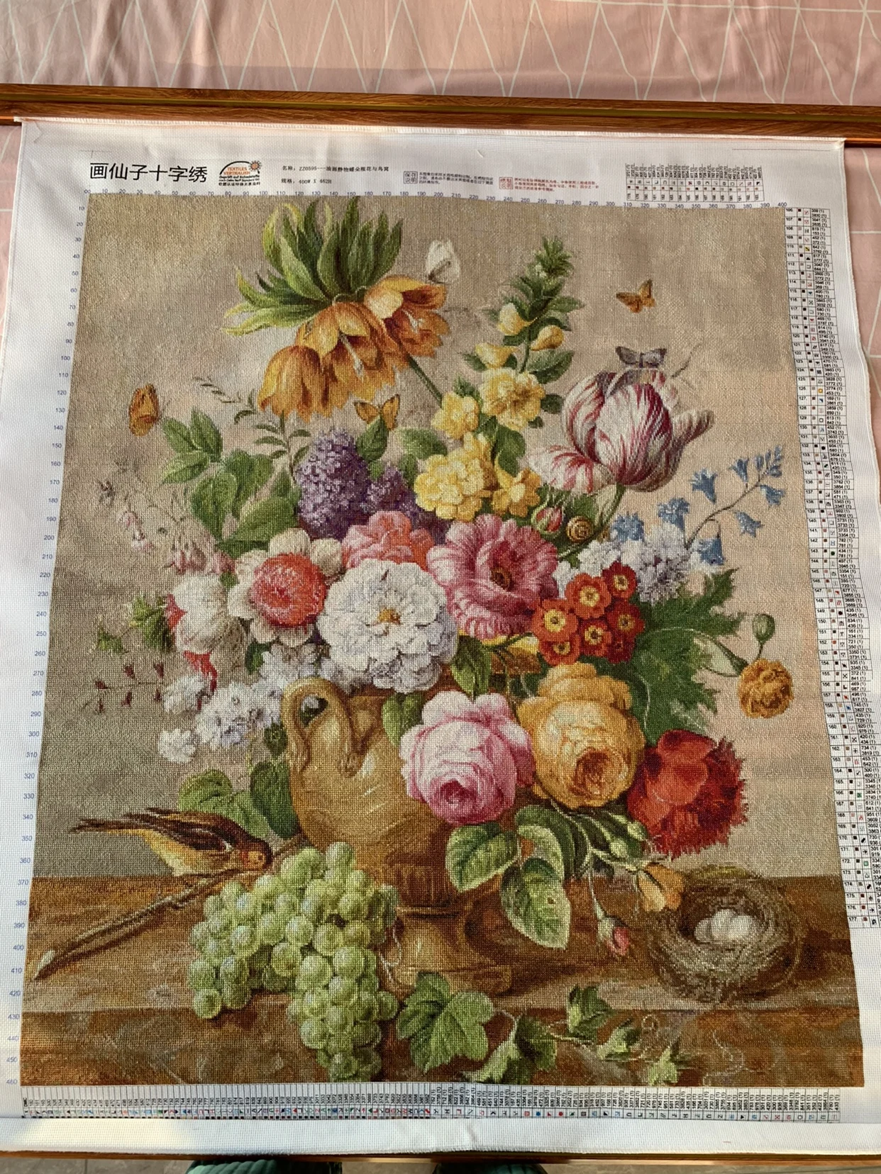 油絵静物 飾り花とバードネストはリビング用季節インテリア小物としての実用性をどう評価するか