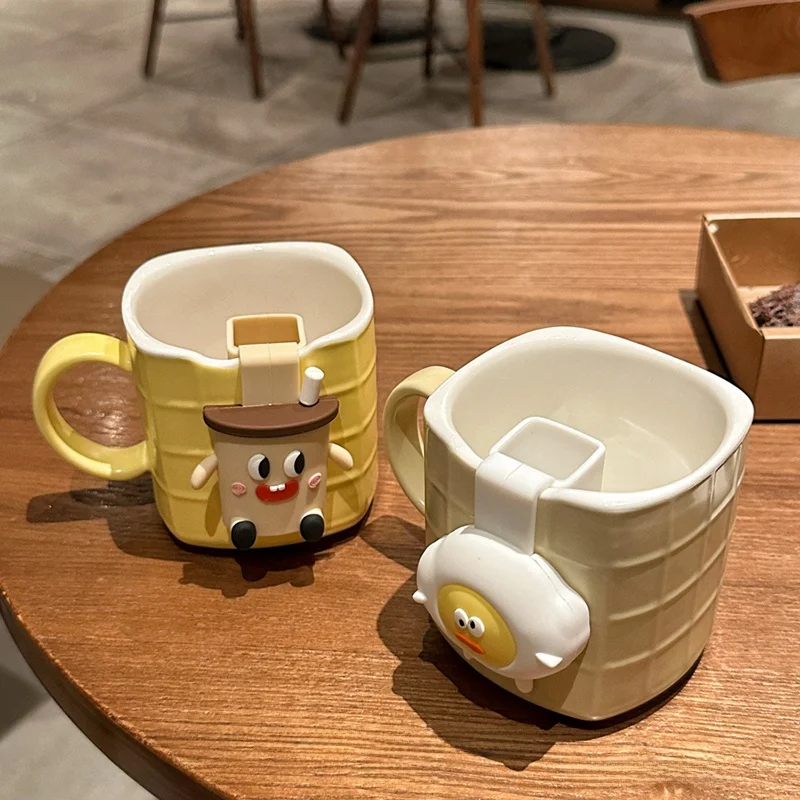 茶こし付きマグカップ：300mlの陶器製デザインでカフェやミルクに最適な日常使い