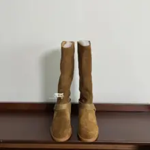 デザイン性の高い牛革製ウェスタンブーツ【マーチンブーツ・ラウンドトゥ・ミッドカット・スエード仕上げ】