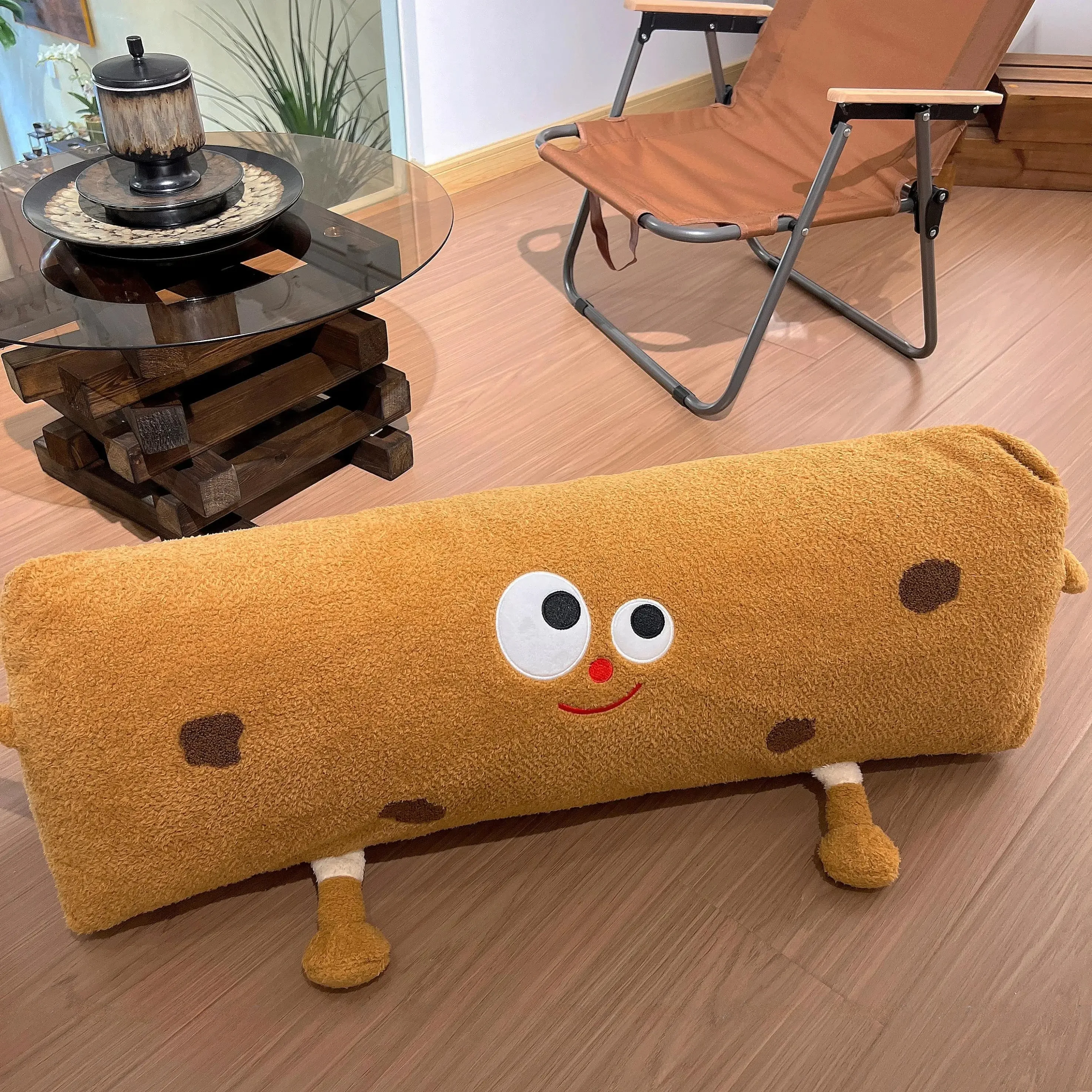 可愛いクッションを選ぶときに迷う？その答えは「ふんわりした形」と「日常の小さな幸せ」にある
