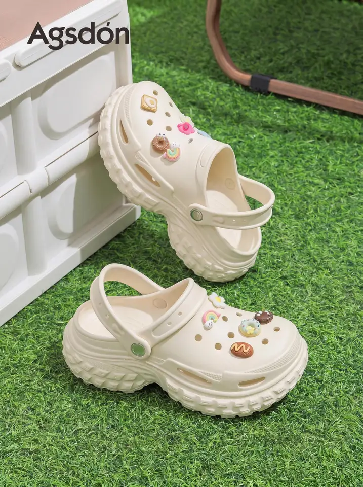通気性に優れた女性用サンダル【厚底・防滑・デザイン】