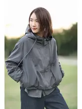 おしゃれで感のあるフード付きショートコート【春用・カジュアルデザイン】