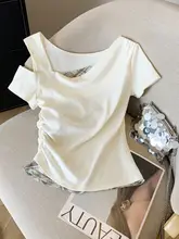 おしゃれデザインの個性的なショートスリーブTシャツ【夏用・オフショルダー・チェック柄・ギャザー加工】