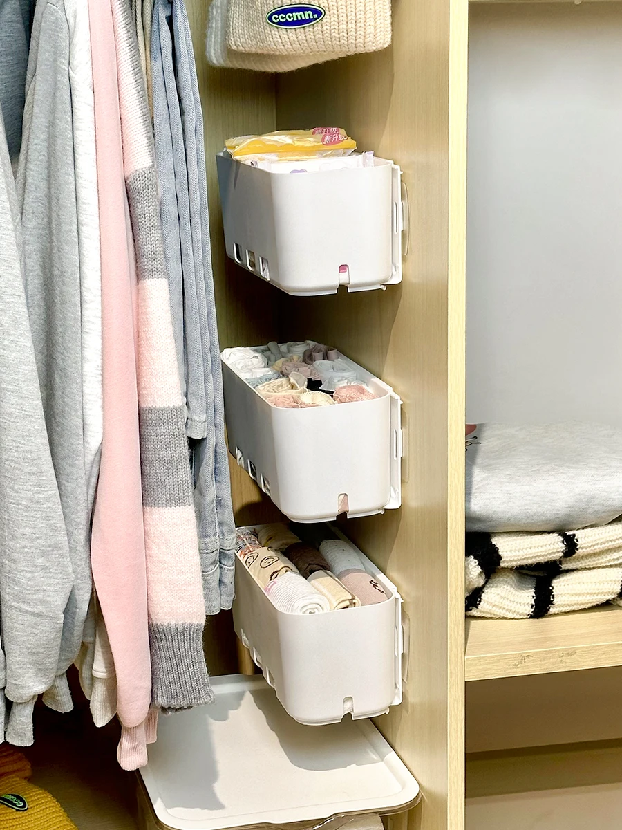 脱衣室収納に悩むあなたに、本当に役立つアイテムは？