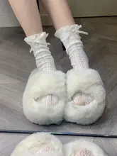 春の訪れを感じるレースとリボン付きの透け感のある靴下【女性用・可愛いデザイン・ロマンティック】（セットアップ対応）