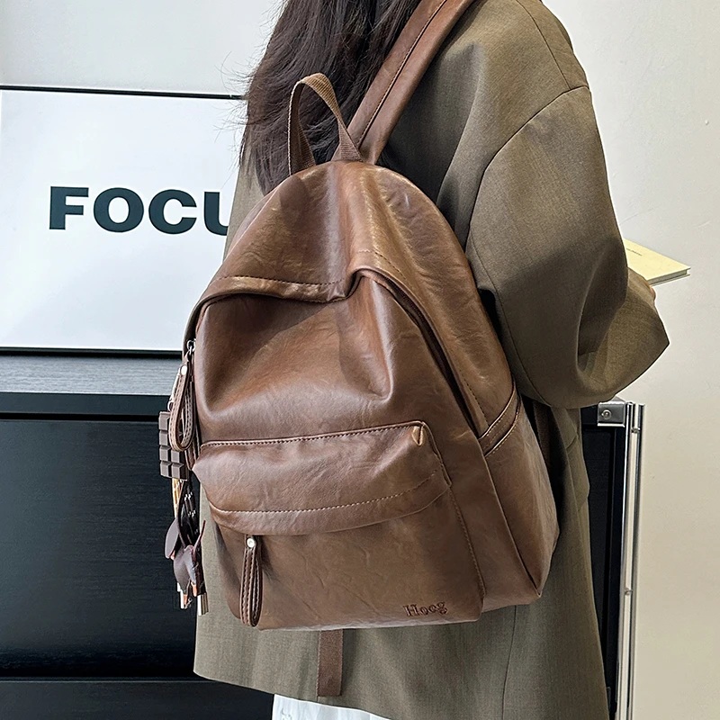通勤リュックに悩む女性、どう選ぶべきか？