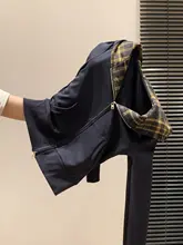 フード付きジッパーカーディガン【スラントポケット・長袖・秋冬用・高級感あるデザイン】