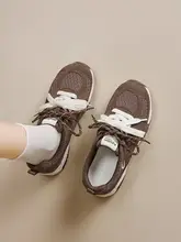 厚底デザインの冬用レトロスニーカー【女性用・ブラウン・カジュアル・スポーツ】