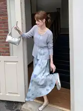 涼しさと快適さを両立！軽量ニットUVカットトップス【優雅な印花・スリムなシルエット】とフレアスカート（セットアップ対応）
