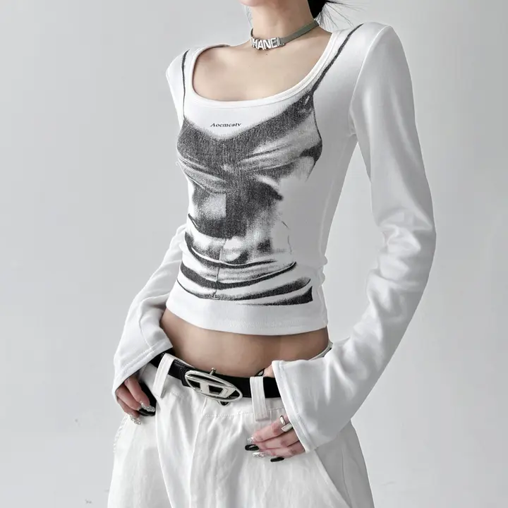トレンドのレディース長袖Tシャツ【シンプル＆スタイリッシュ・着痩せ効果】