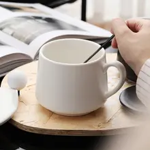 高級感ある黒白マット仕上げの大容量カップ＆ソーサーセット【蓋付き・スプーン付き・オフィス用】