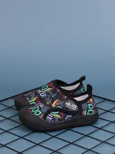 男の子用春秋用幼稚園室内シューズ【通気性・キャンバス・柔らかい底・滑り止め】