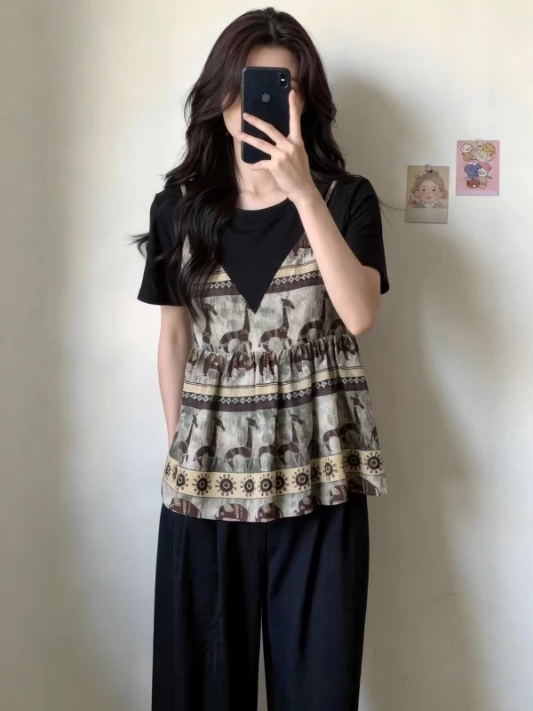 大人向けTシャツリメイクワンピースはどう選ぶ？リメイクで生まれる「ゆとり」のスタイルとは