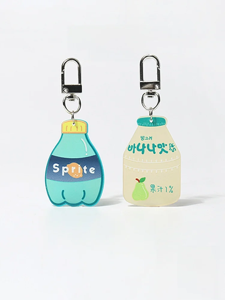 元気でかわいいソーダアクリルキーホルダー【星デ  ザイン】：レジンでキーホルダーをつくるならおすすめのデザインとは？
