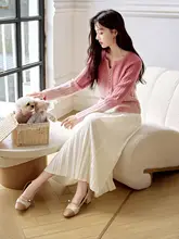 米白色のニットハイウエストスカート【膝下丈・プリーツ・女性用】
