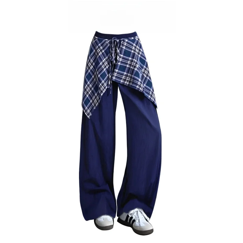クロップドパンツの着こなしに悩むなら、このチェック柄のフレアパンツが救う！