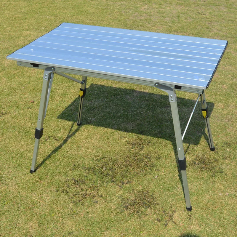 キャンプ道具を節約調達｜実際に使ってみた結果　昇降折りたたみテーブルの使い分け術
