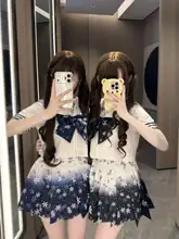 雪の花デザインのセーラー服【ネイビー・JKスタイル・極上の柔らかさ】（セットアップ対応）