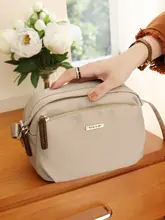 斜め掛けバッグ レディース 帆布 多ポケット 小型 おしゃれ カジュアル 着回し 使いやすい マザーズバッグ