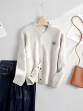 軽やかな印象のニットカーディガン【秋冬用・ソフトでルーズなデザイン】（セットアップ対応）