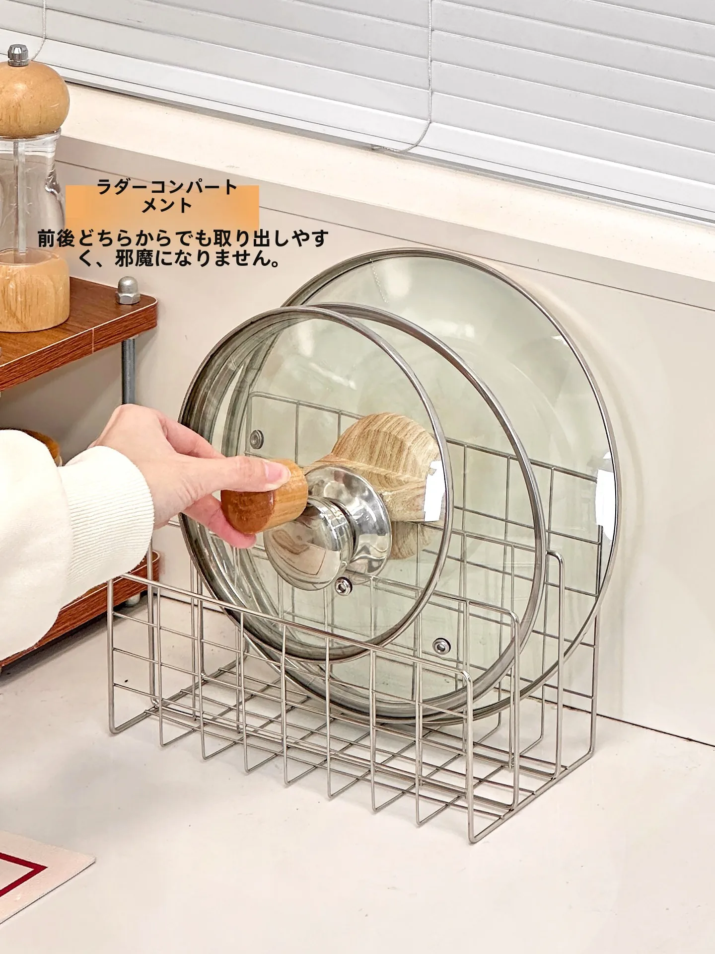 ステンレス製調理器具収納ラック：キャンプキッチン用品収納の効率性と耐久性を実証