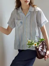 レトロ刺繍 キューバカラーの青いストライプ半袖シャツ【夏用・薄手・清新なデザイン】