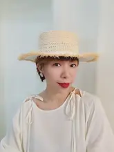 レディース 夏用 ラフィア草編み ホワイト 平トップ セーニュ帽【ビーチ・日焼け防止・リゾート用】