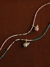 現代中式エナメル滴釉のピンク瓢箪と真珠のロングネックレス【天然石ビーズ・鎖骨にフィット】