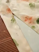 華やかな花柄の夏用薄手チャイナドレス【エレガント・日常着・新中式】