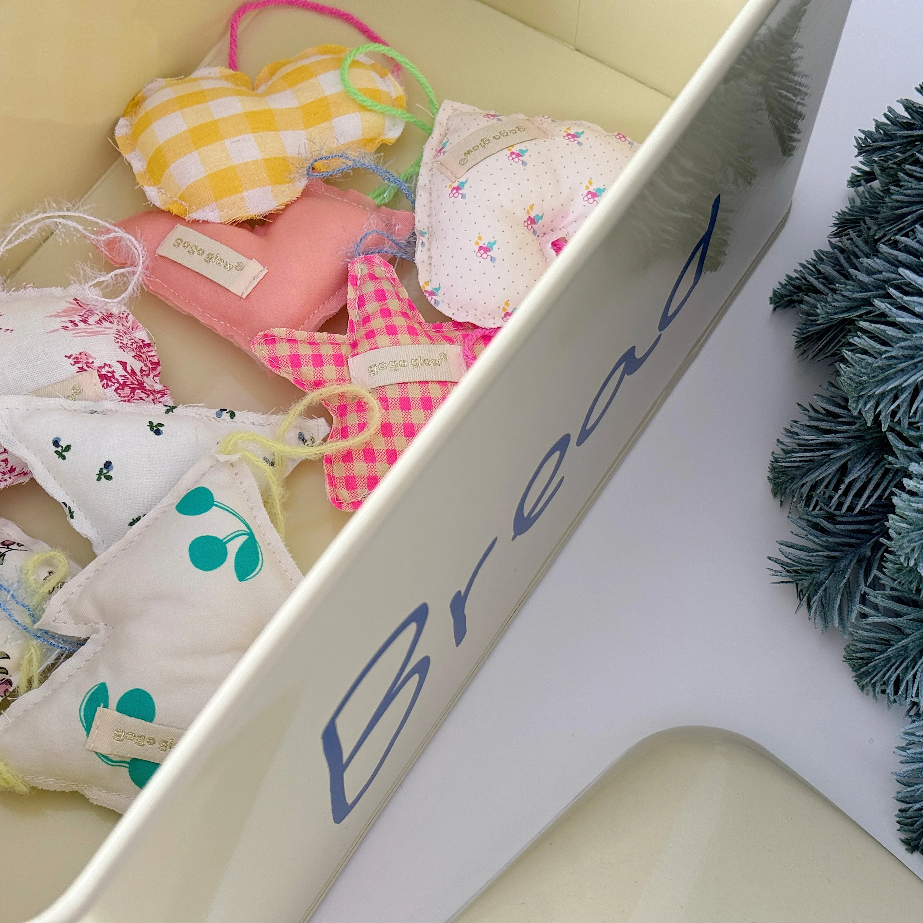 クリスマスツリー装飾用ハンドメイドファブリックDIY素材の使い方と実際の成果