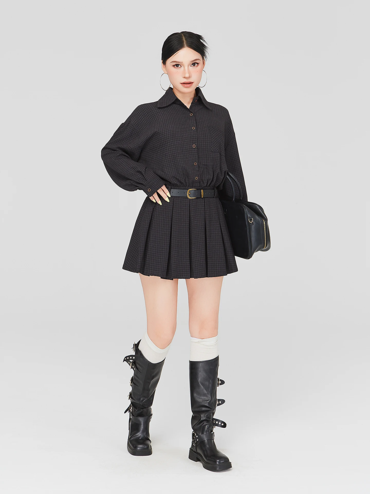 40代女性にぴったりの服は、どんなスタイルがおすすめ？