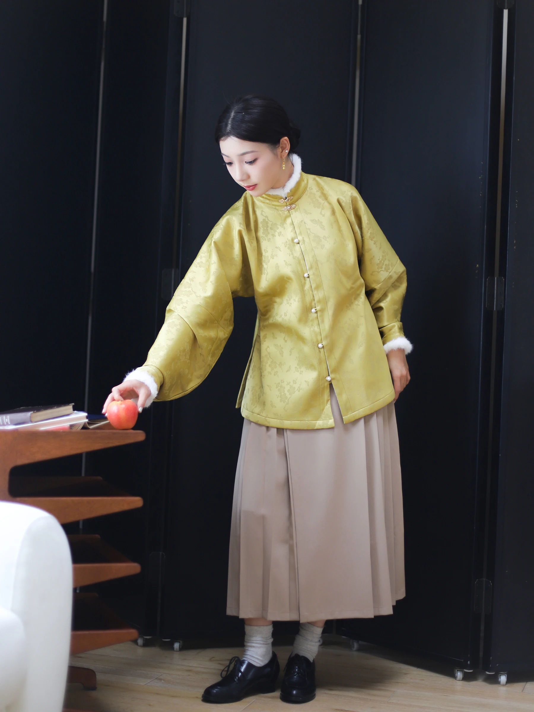 40代の女性に合う、日常の「1着で済む」スカートはどこにいるの？