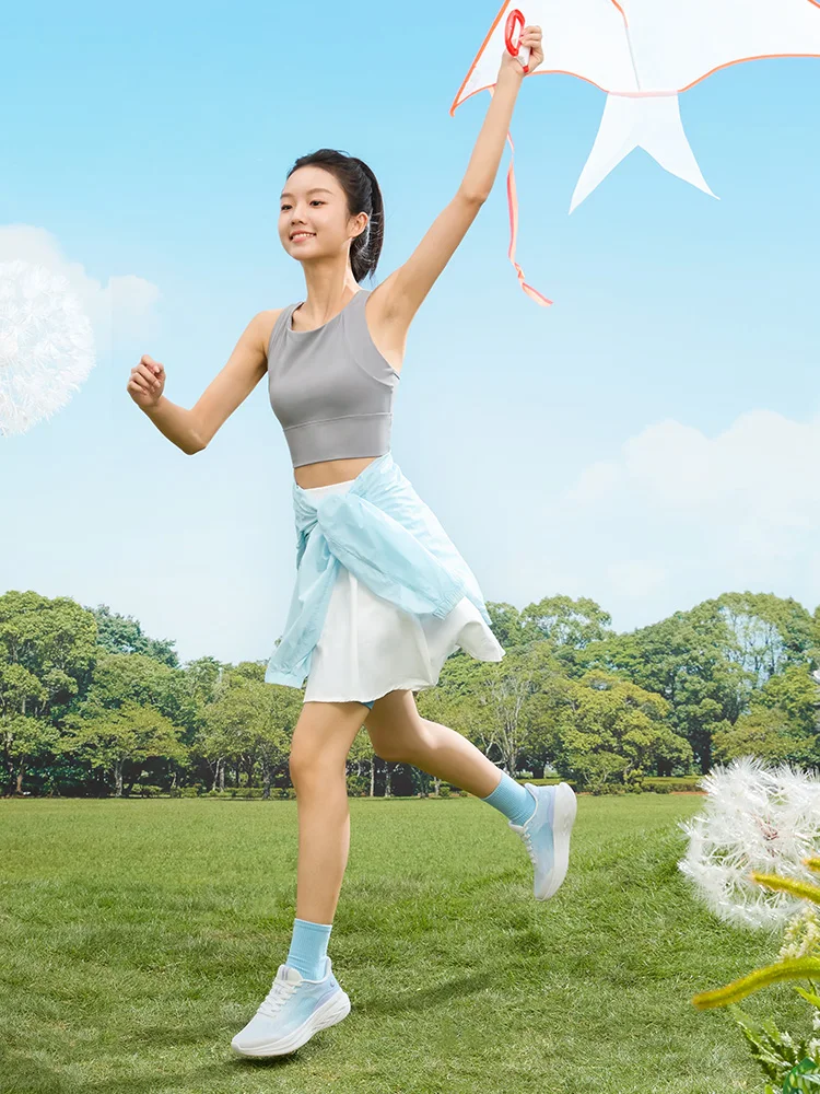 軽量で通気性のある女性用薄型ランニングシューズの選び方
