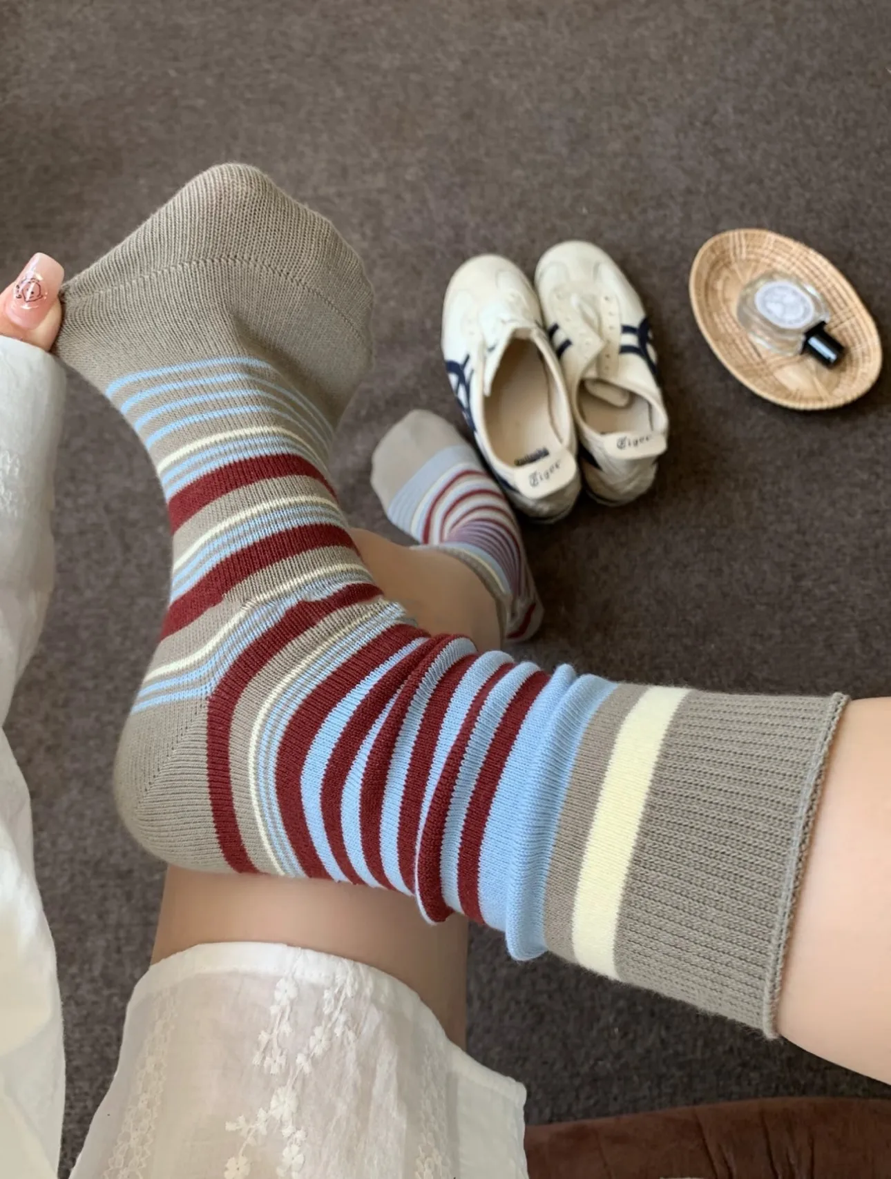 秋冬にぴったりなブラウン系ストライプが、40代の日常をどう変えるの？