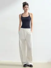 DCW スポーツブラトップ【パッド付き・ボディラインを引き立てる・フィットネス・ランニング・ヨガ用・ノースリーブ】