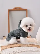 ペット用 犬のレインコート【小型犬対応・ハーネス穴付き】