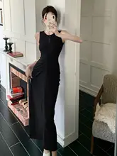 黒の皺入りタンクトップワンピース【体型カバー・シルエット強調】