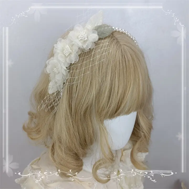 エレガントなパール付きロリータ風ヘッドバンド【手作り・花モチーフ・アクセサリー】