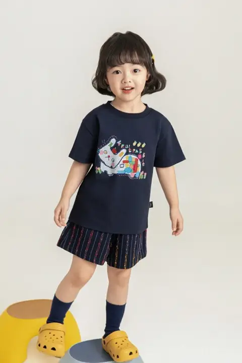 可愛いカートンデザインの女児用夏用ショートスリーブTシャツ【抗菌・高弾力・クール感】