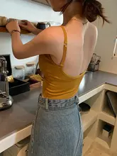 グレー キャミソール 胸パッドと美しい背中を備えた女性用インナーウェア