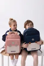 リュックサック【大容量・キッズ・男の子・女の子・肩の負担を軽減・小学生用】（セットアップ対応）