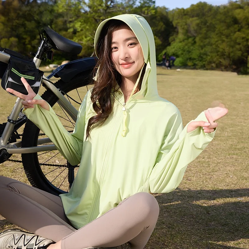 黒い服で日焼けを防ぐための実用的な対策：UVカット冰絲防晒服の機能と実測データ