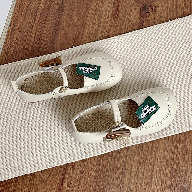 3歳女の子の足のサイズって何？厳選4選で、通気性・デザイン・使い勝手をバランスよく選ぶ方法