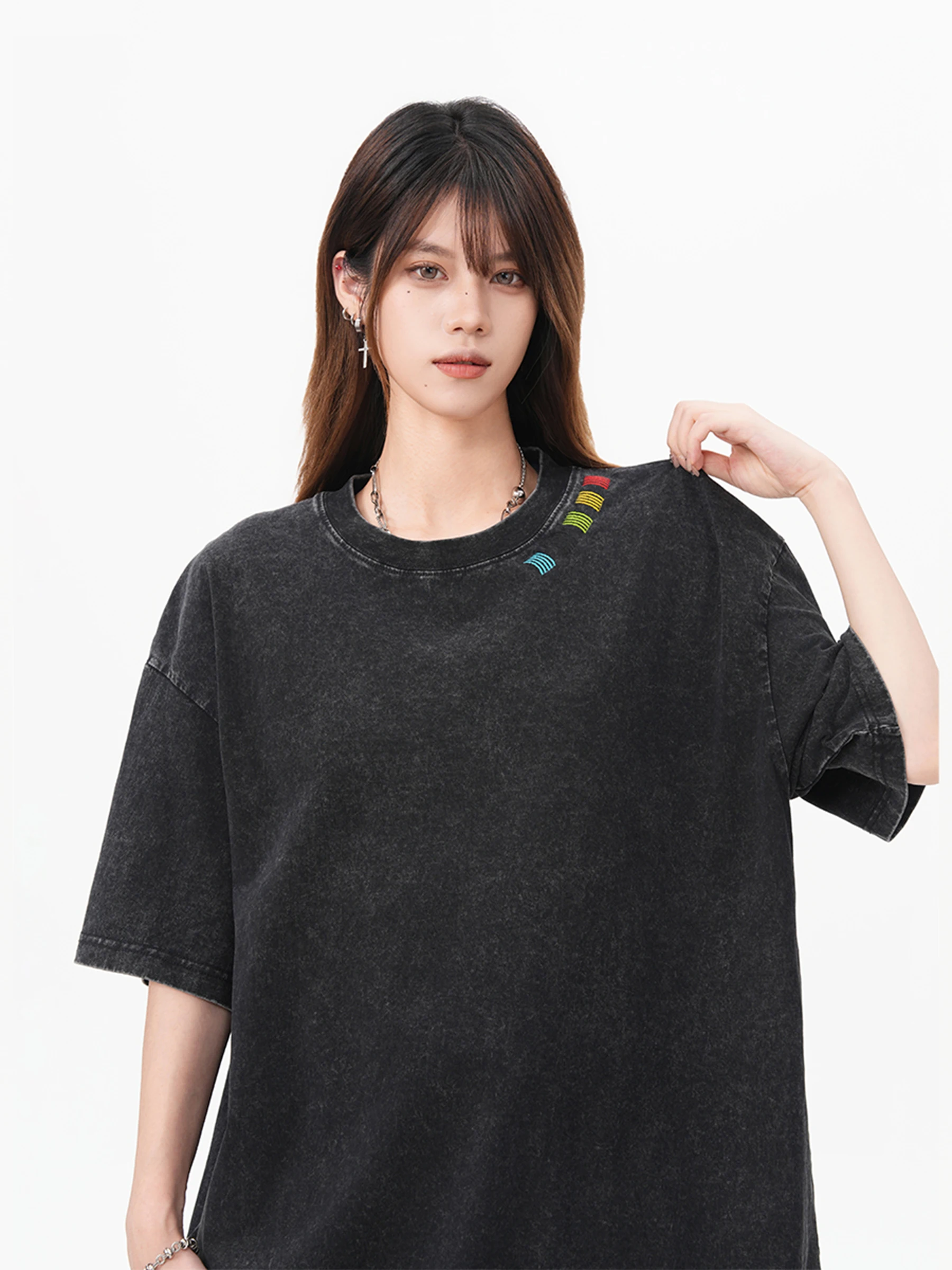 なぜTシャツが黄ばむのか？その原因と、黄ばみを防ぐための最適なTシャツ選びとは？