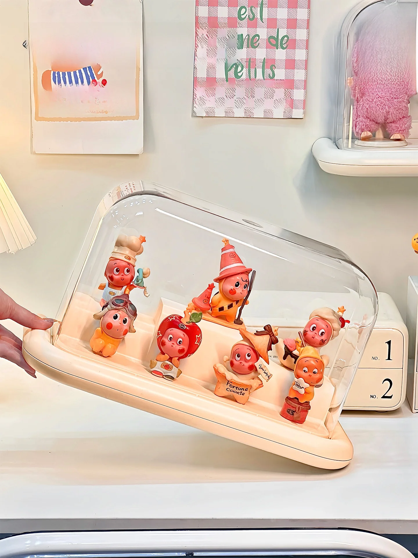 大型フィギュアケースを選びたいとき、どうすれば失敗しない？
