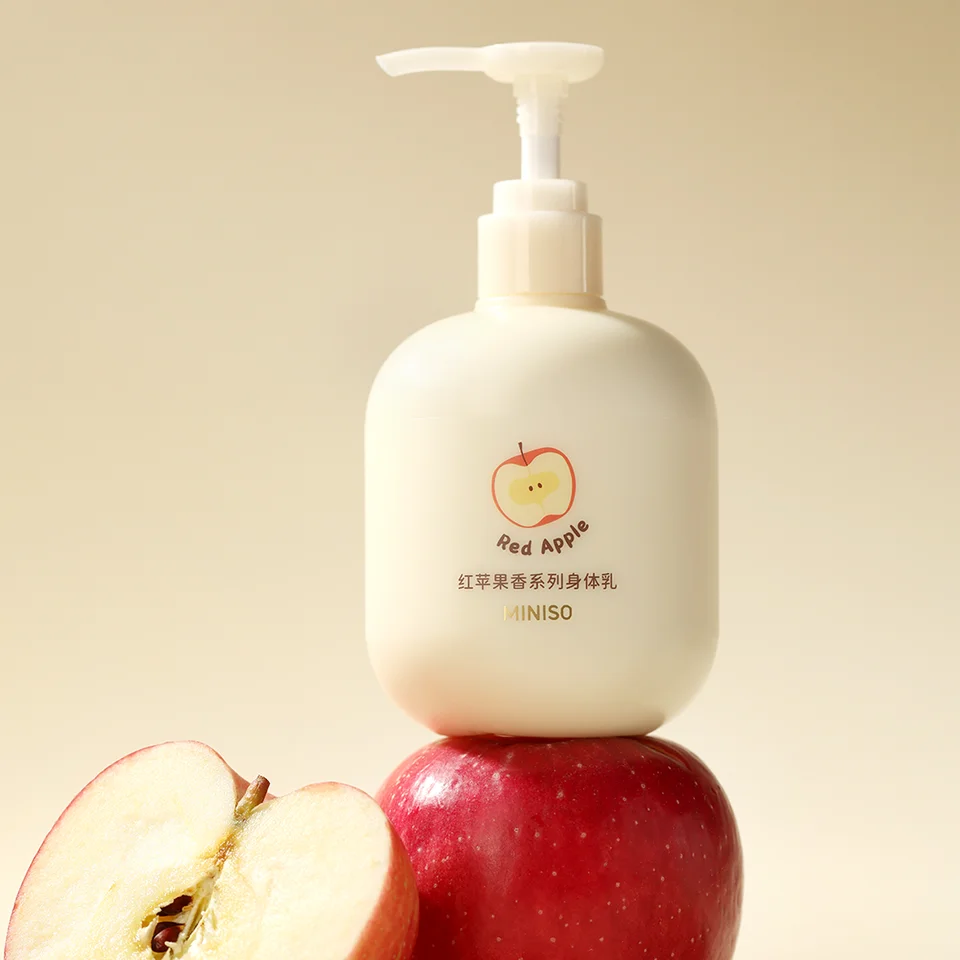 紅いリンゴの香り ハンドクリーム【潤い・べたつかない・保湿】