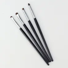 シンプルな眼部詳細ブラシ【小型・馬毛使用・下まぶた用・アイシャドウ用】