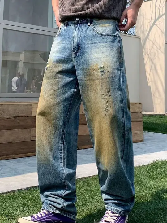 ユニークなデザインのストリートスタイルデニムパンツ【ルーズフィット・ウォッシュ加工・ダメージ仕上げ】